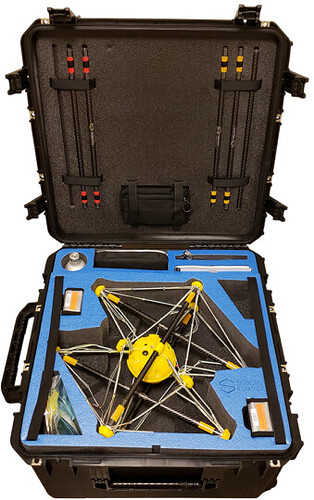 Tensegrity机器人可以被“压扁”，以便于包装和运输 - 这是NASA特别感兴趣的功能，因为航天器上没有太多额外的空间